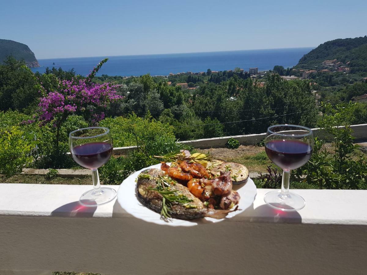 Vila Pogled Petrovac ภายนอก รูปภาพ